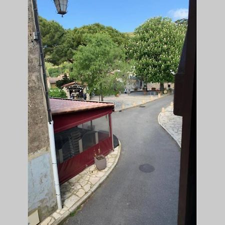 2 Pieces De Charme Au Coeur Du Village De คาบรีส์ ภายนอก รูปภาพ
