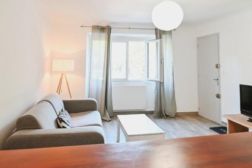 2 Pieces De Charme Au Coeur Du Village De คาบรีส์ ภายนอก รูปภาพ